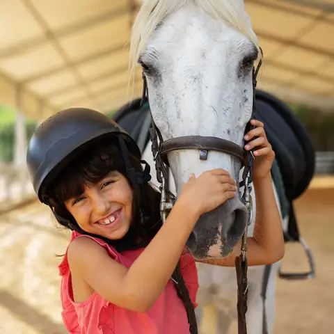Children get to feed and care for the ponies either on the lawns or the stables under the supervision of an expert.